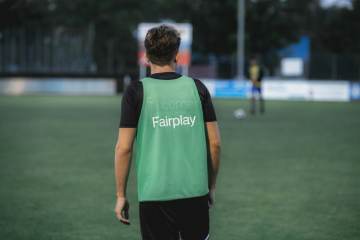 2026世界杯48强巡礼·厄瓜多尔：铜墙铁壁的南美雄狮｜爱游戏体育官方网站（配图示意）